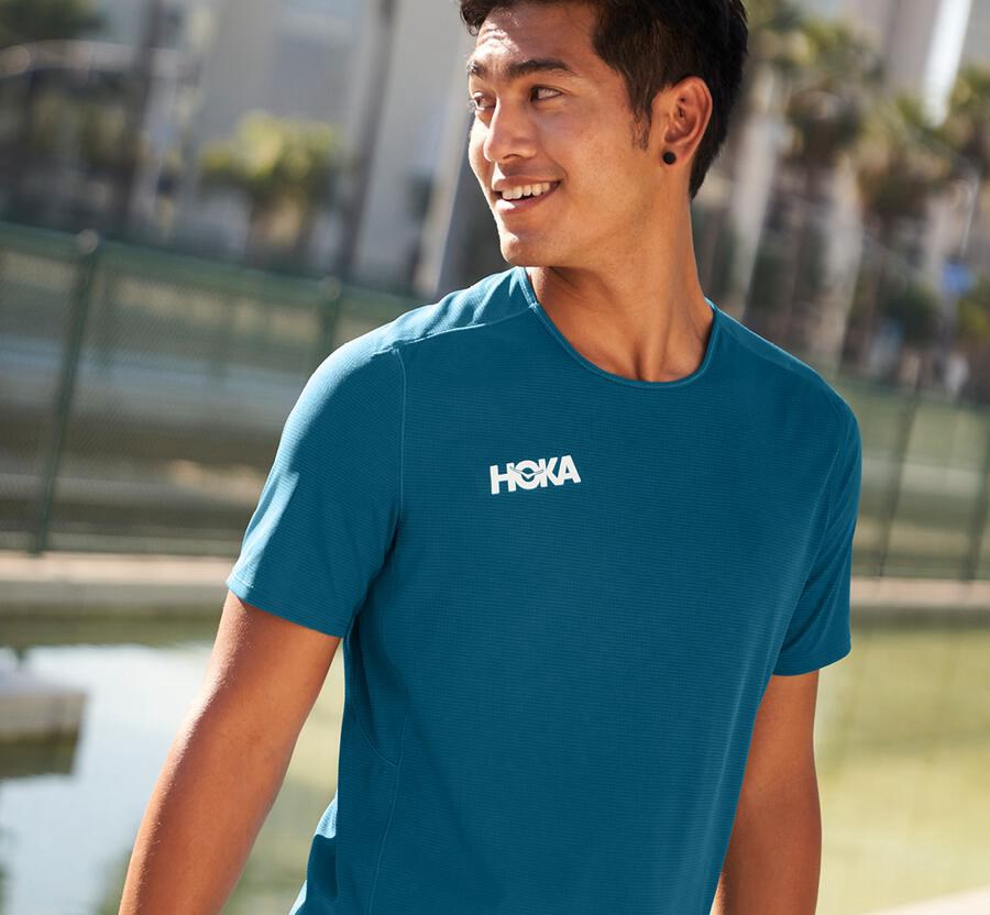 Hoka One One Top Panske Modre - Performance Short Sleeve - 79328-LARP